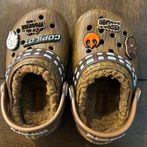 New without Tags! Crocs Star Wars Chewbacca Classic Lined for kids